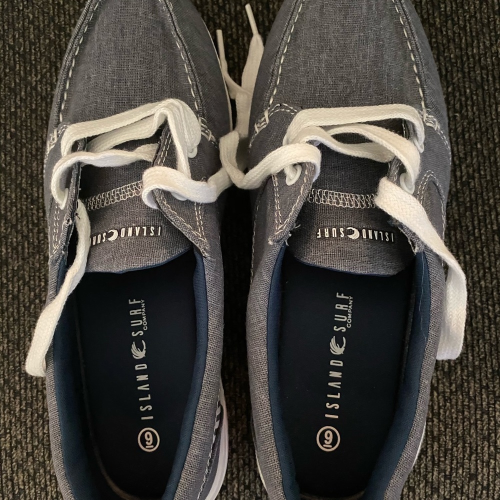 Women’s shoes